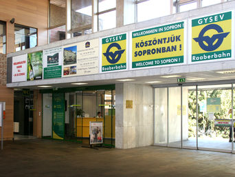 GYSEV pályaudvar utascsarnok felújítása - Közösségi tér